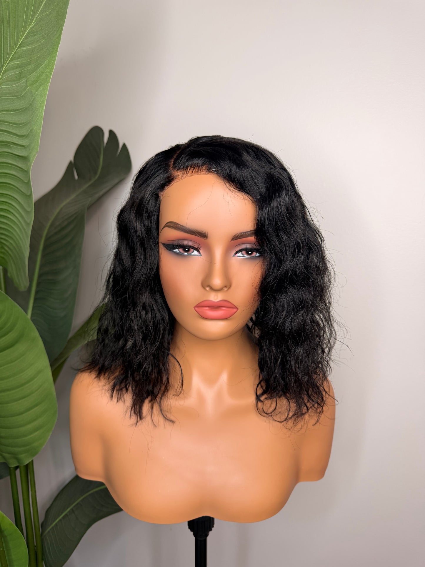 Lilly - Glueless C-Part Curly Bob