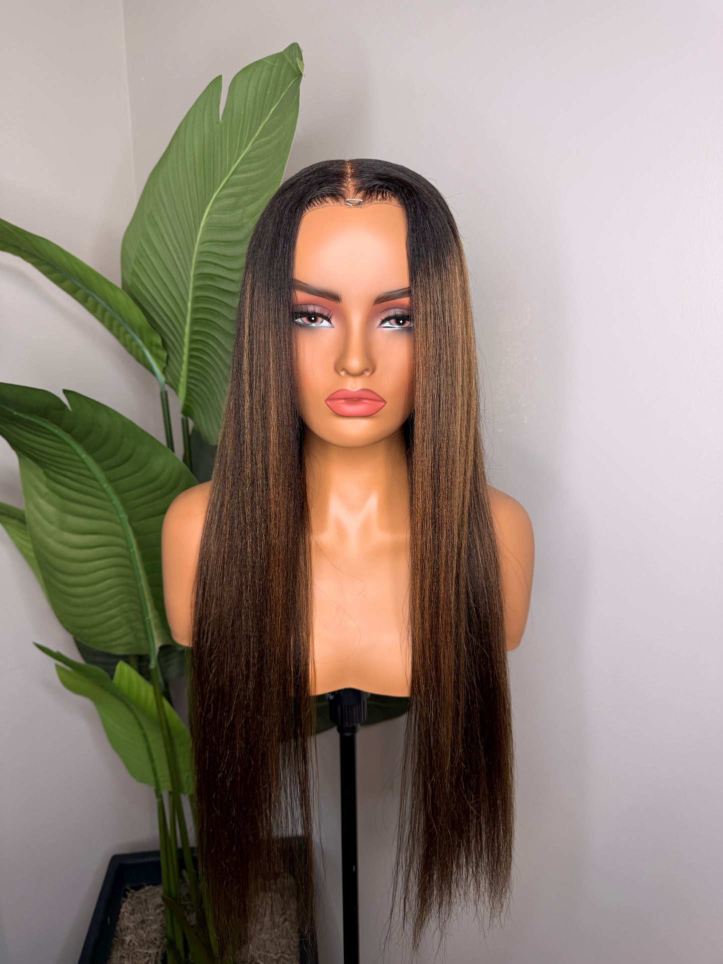 Tia- Glueless Balayage Yaky Straight
